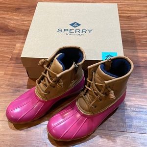 NWT Sperry girl’s boots